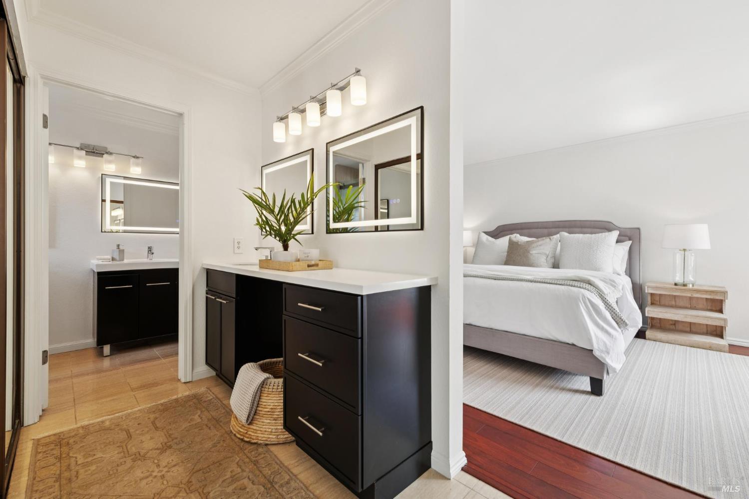 Detail Gallery Image 24 of 40 For 54 Sandpiper Cir, Corte Madera,  CA 94925 - 3 Beds | 2/1 Baths