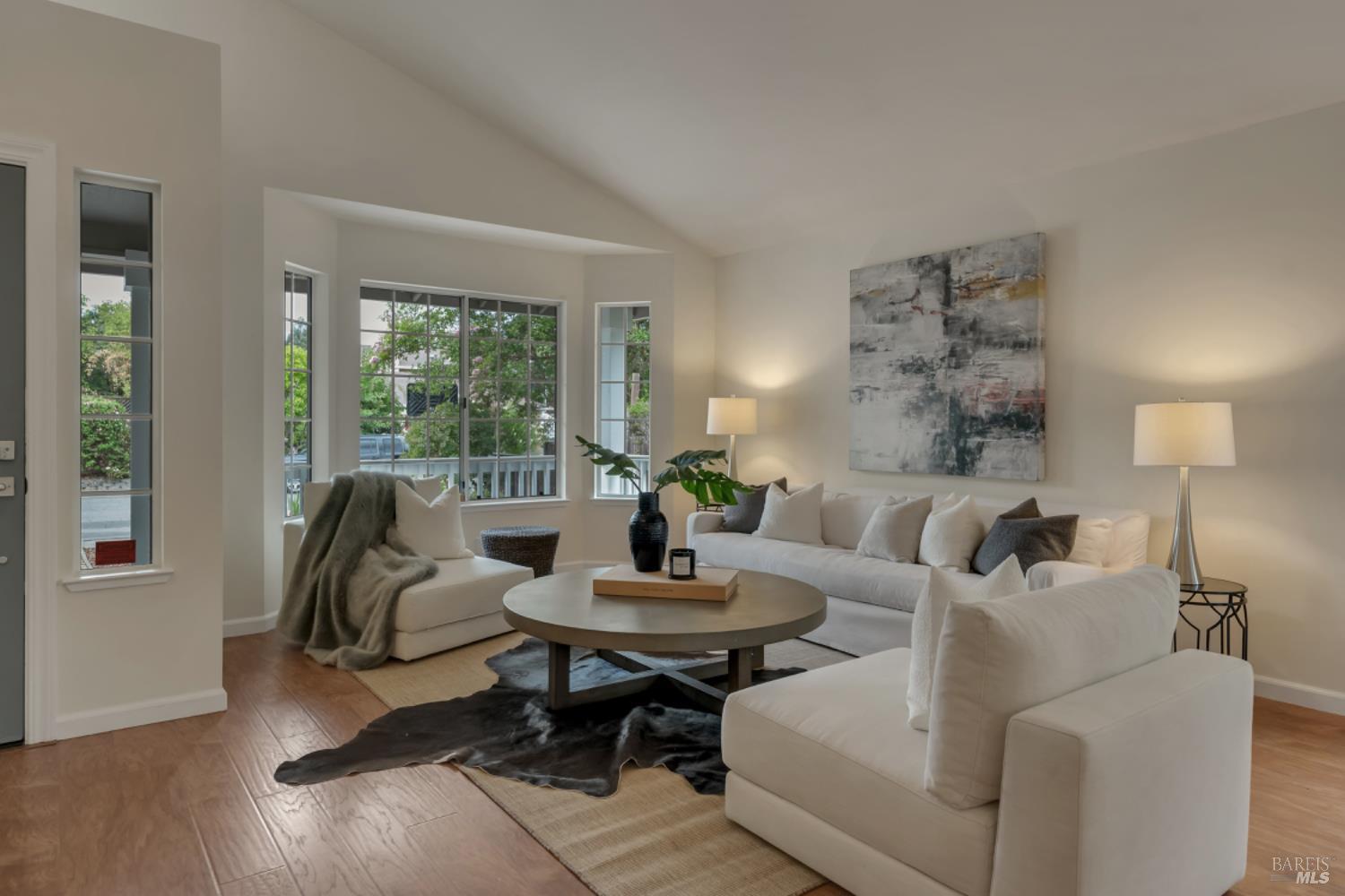 Detail Gallery Image 8 of 47 For 15401 Thomas St, Glen Ellen,  CA 95442 - 3 Beds | 2 Baths