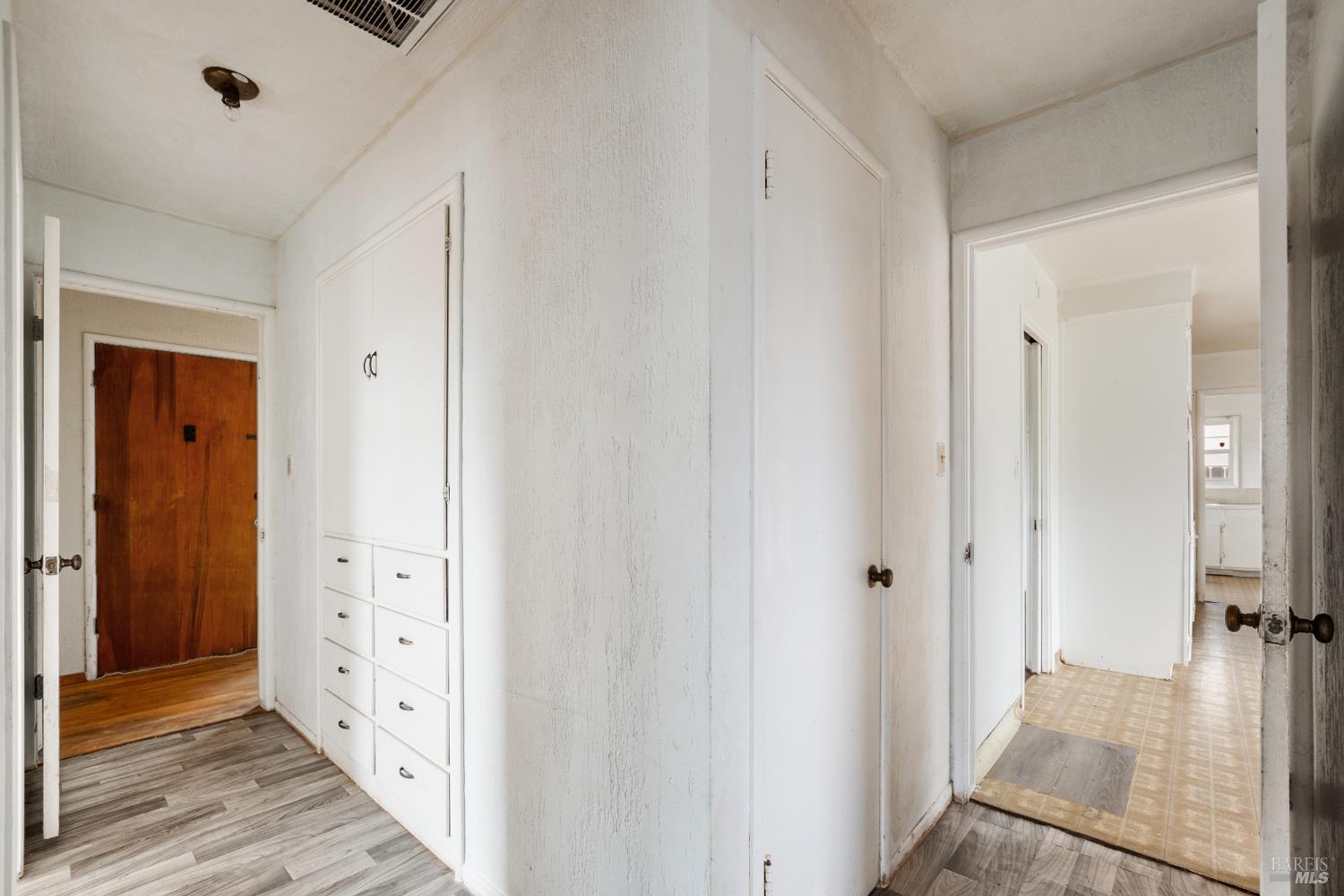 Detail Gallery Image 22 of 34 For 2640 Old Sonoma Rd, Napa,  CA 94558 - 2 Beds | 1 Baths