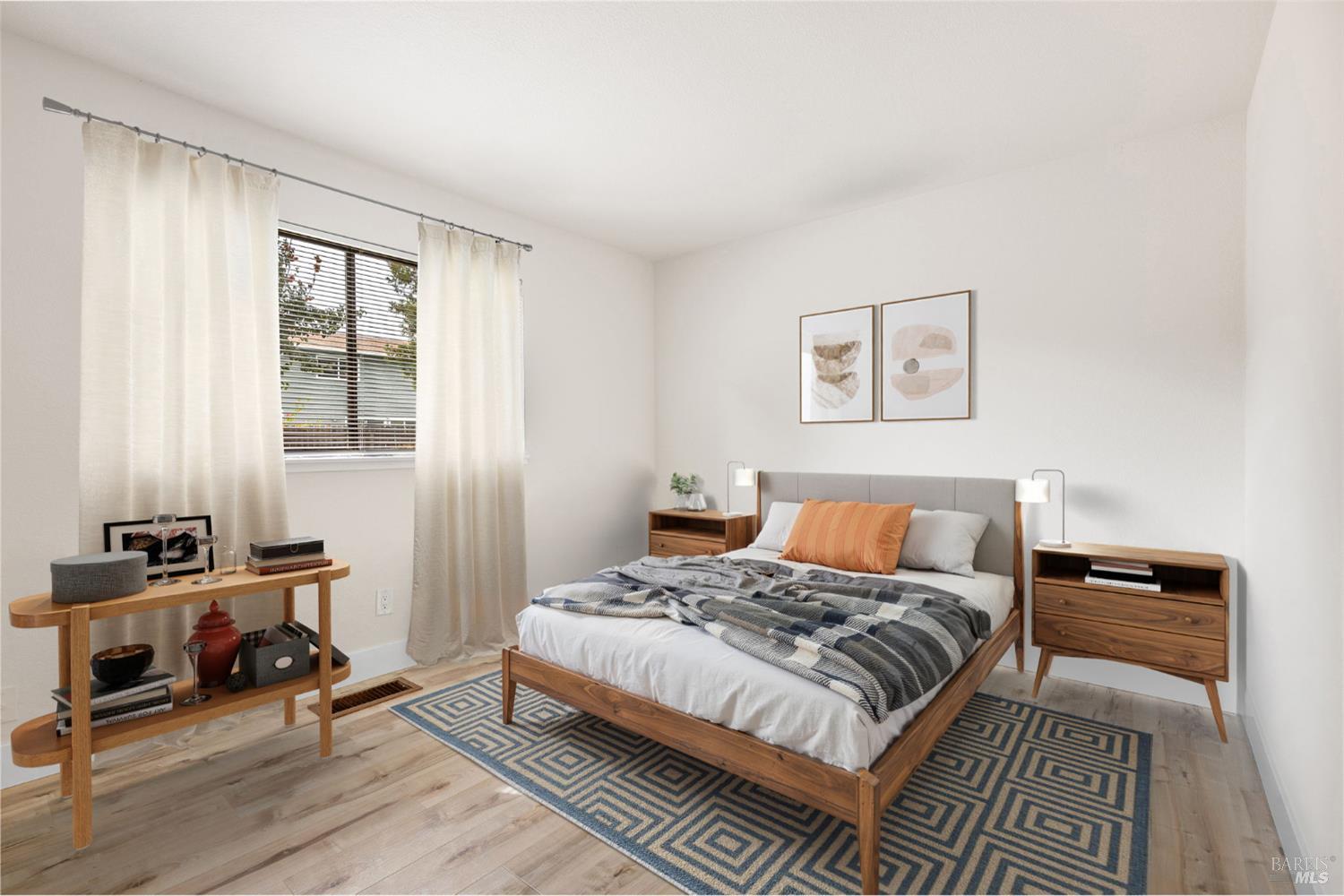 Detail Gallery Image 18 of 38 For 606 Saint Andrews Dr, Vacaville,  CA 95687 - 3 Beds | 1 Baths