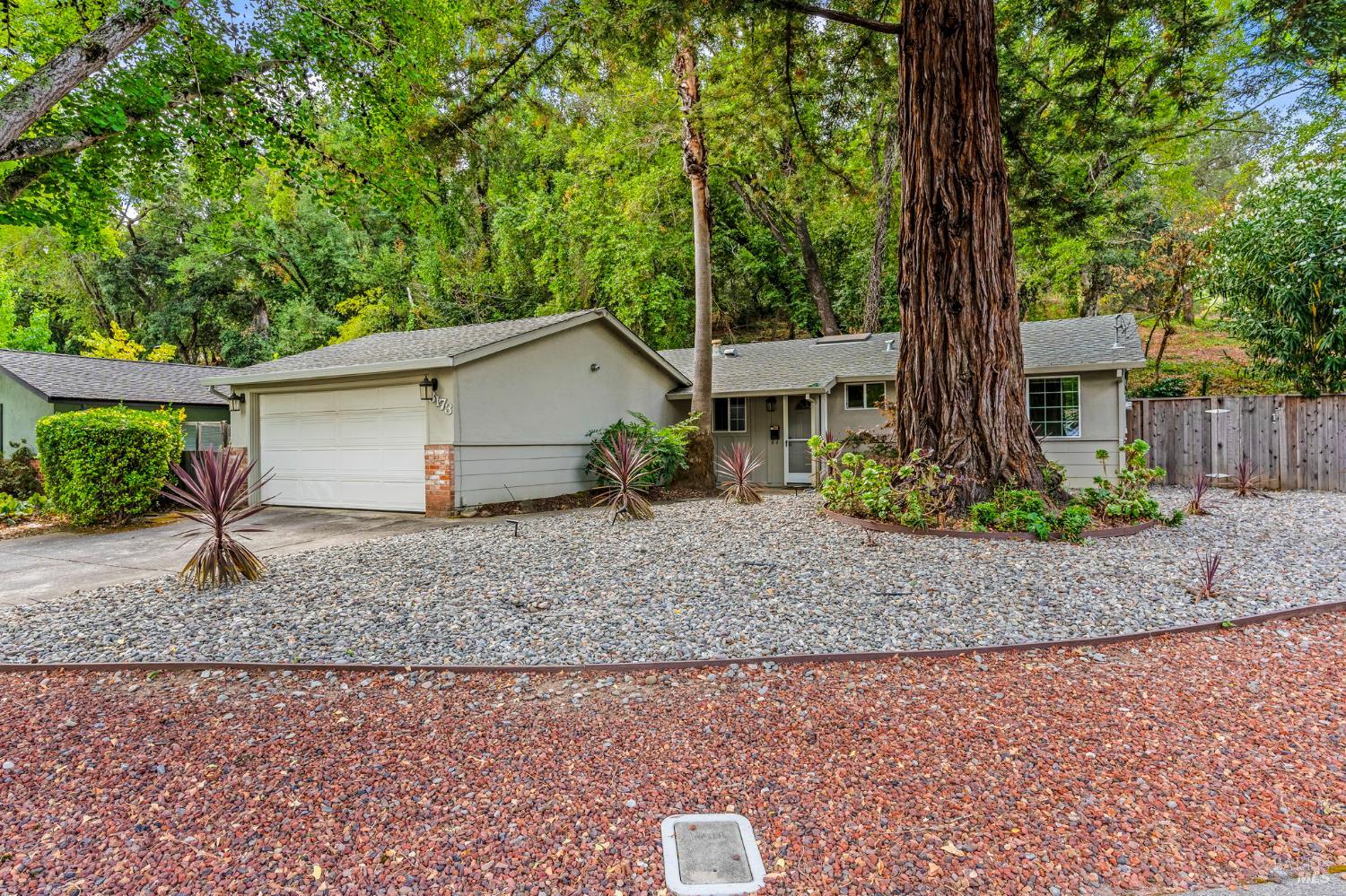 Detail Gallery Image 2 of 34 For 3173 Kingston Ave, Napa,  CA 94559 - 3 Beds | 1 Baths