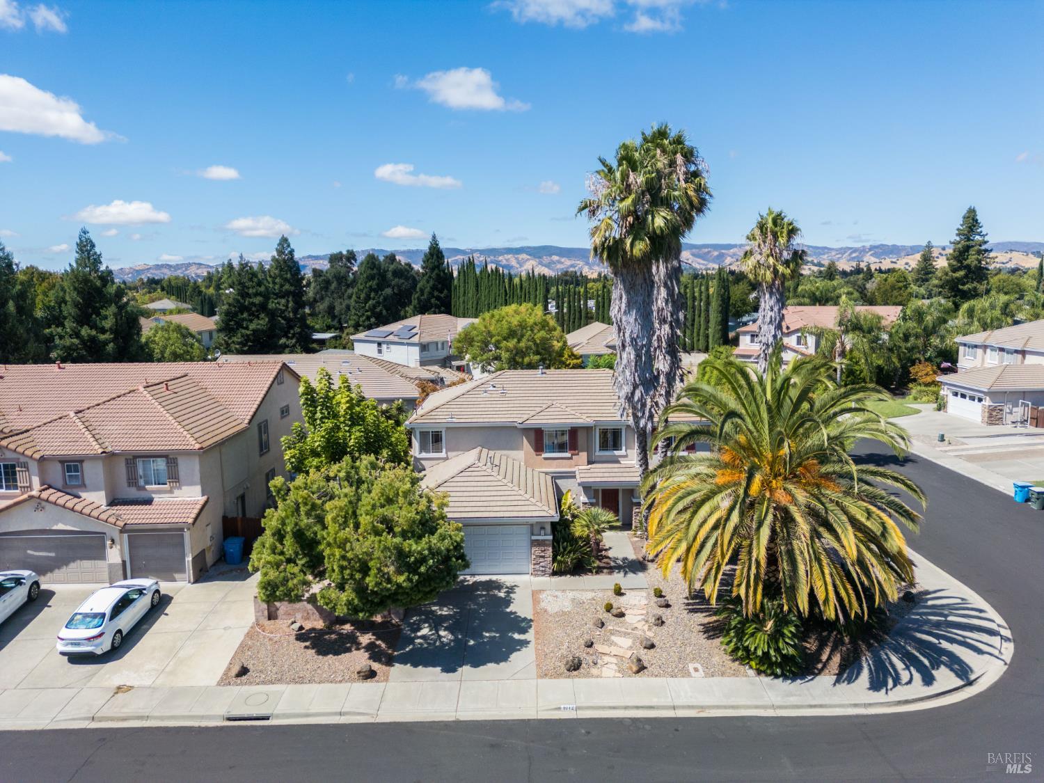 Detail Gallery Image 44 of 52 For 1012 Hickock Dr, Vacaville,  CA 95687 - 4 Beds | 3 Baths
