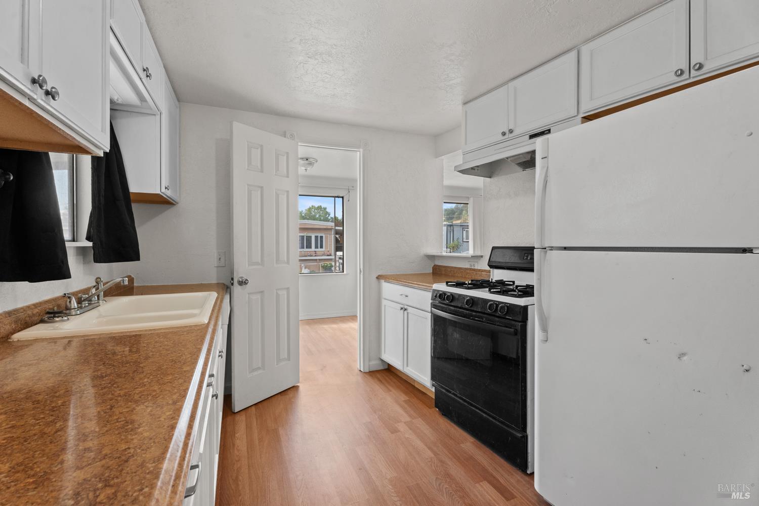 Detail Gallery Image 9 of 21 For 4801 N State St 53, Ukiah,  CA 95482 - 3 Beds | 2 Baths