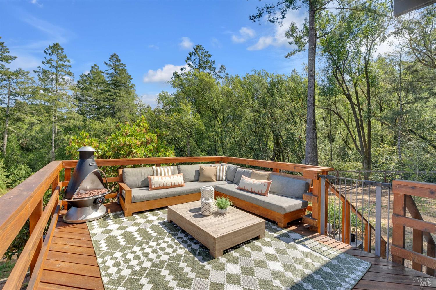 Detail Gallery Image 8 of 50 For 3020 Burnside Rd, Sebastopol,  CA 95472 - 2 Beds | 1 Baths
