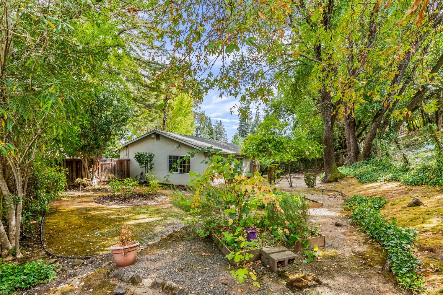 Detail Gallery Image 29 of 34 For 3173 Kingston Ave, Napa,  CA 94559 - 3 Beds | 1 Baths