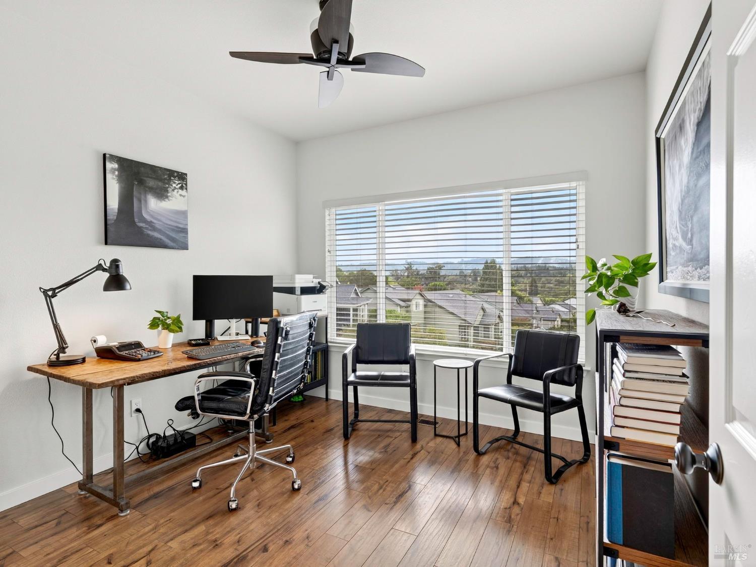 Detail Gallery Image 20 of 38 For 143 Village Oaks Ct, Healdsburg,  CA 95448 - 3 Beds | 2 Baths