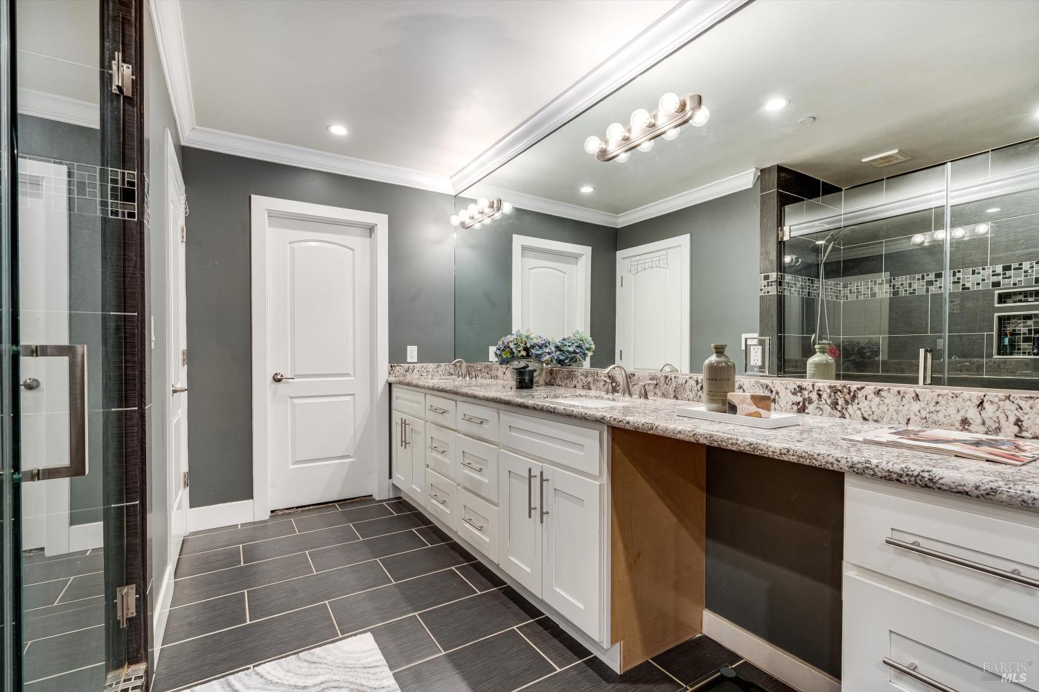 Detail Gallery Image 34 of 56 For 15 Julian Ave, Napa,  CA 94559 - 4 Beds | 2 Baths