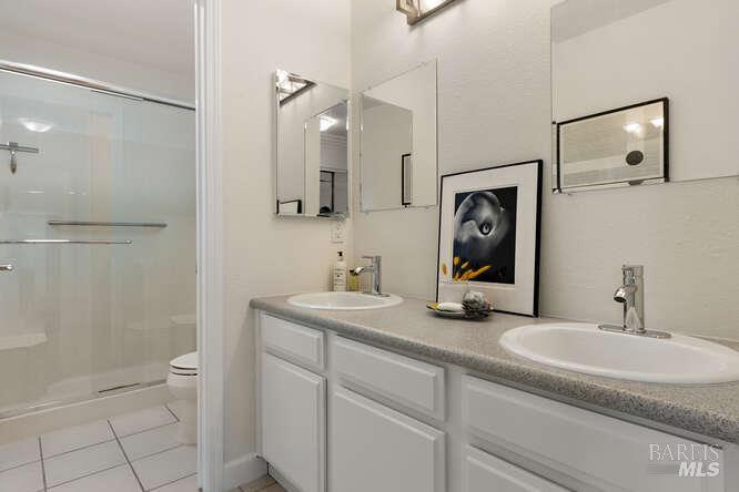 Detail Gallery Image 15 of 33 For 130 Flying Cloud Ct, Vallejo,  CA 94591 - 4 Beds | 3 Baths
