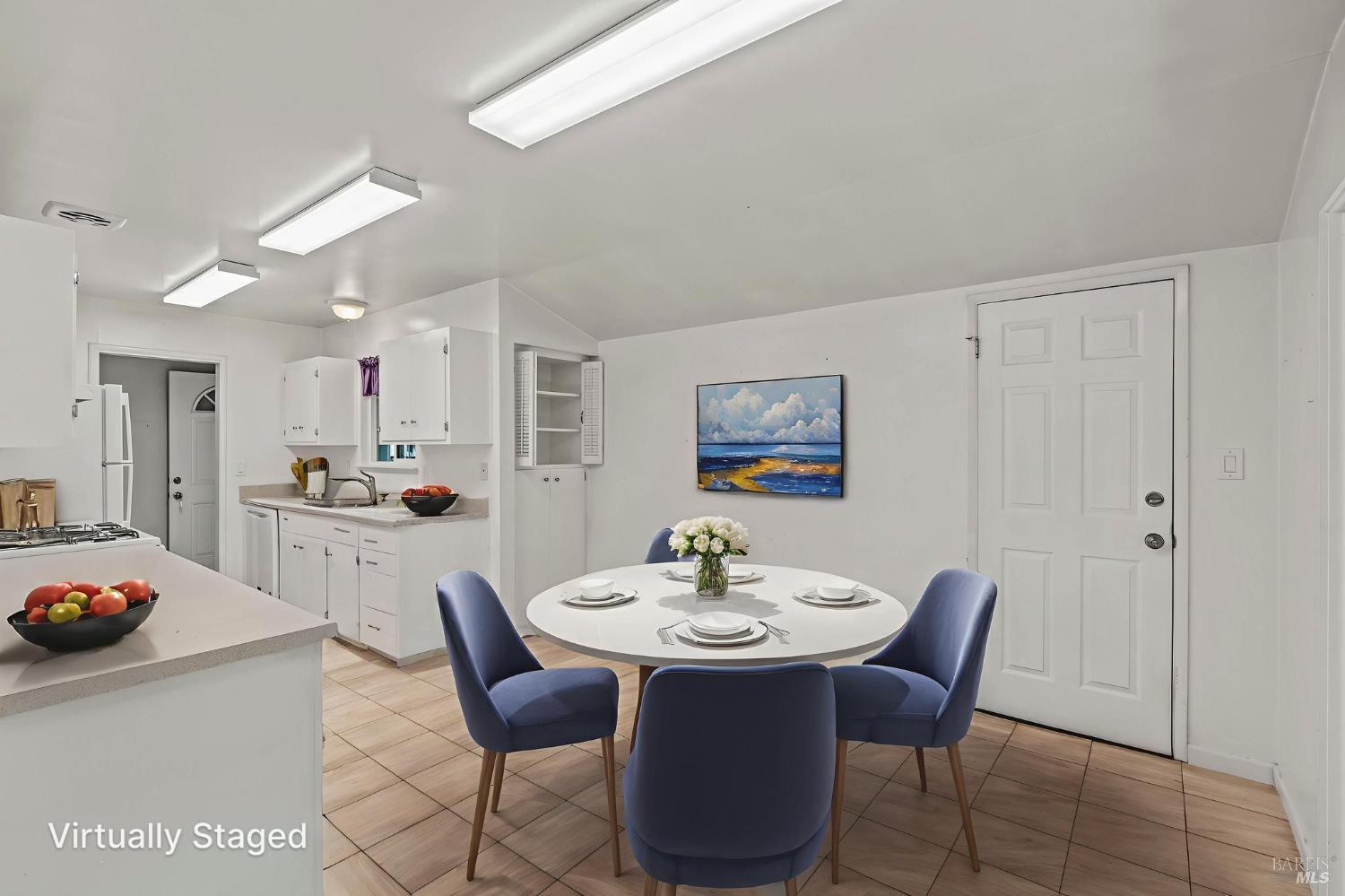 Detail Gallery Image 13 of 34 For 3173 Kingston Ave, Napa,  CA 94559 - 3 Beds | 1 Baths