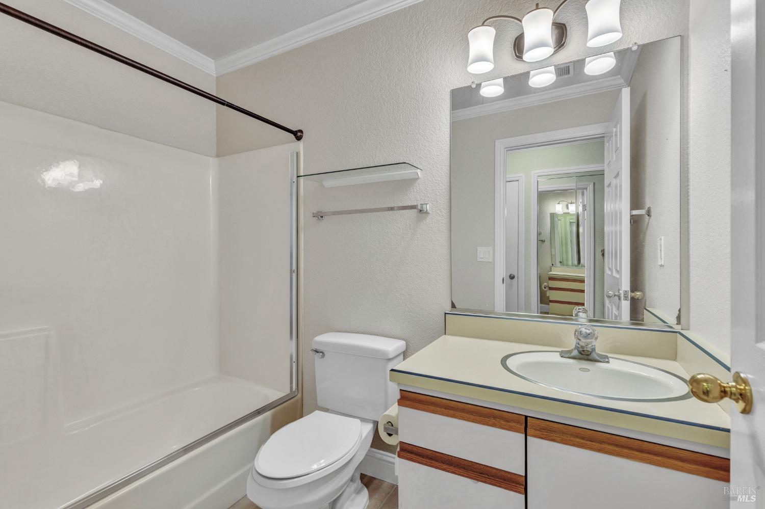 Detail Gallery Image 7 of 51 For 3183 Wayside Plz #319,  Walnut Creek,  CA 94597 - 2 Beds | 2 Baths