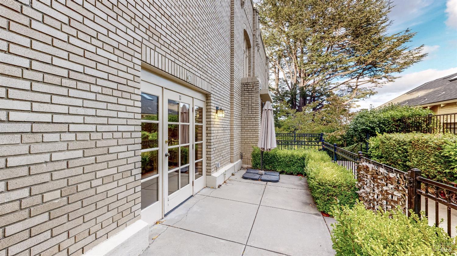 Detail Gallery Image 42 of 52 For 331 Keller St #11,  Petaluma,  CA 94952 - 2 Beds | 2/1 Baths