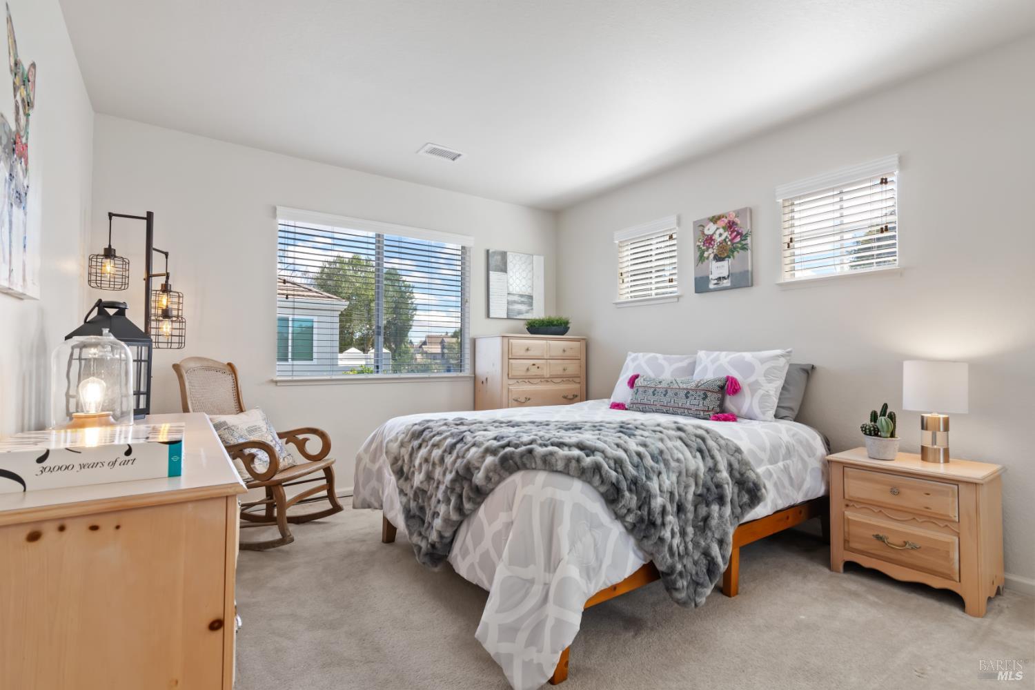 Detail Gallery Image 35 of 65 For 483 Panorama Dr, Benicia,  CA 94510 - 5 Beds | 3 Baths