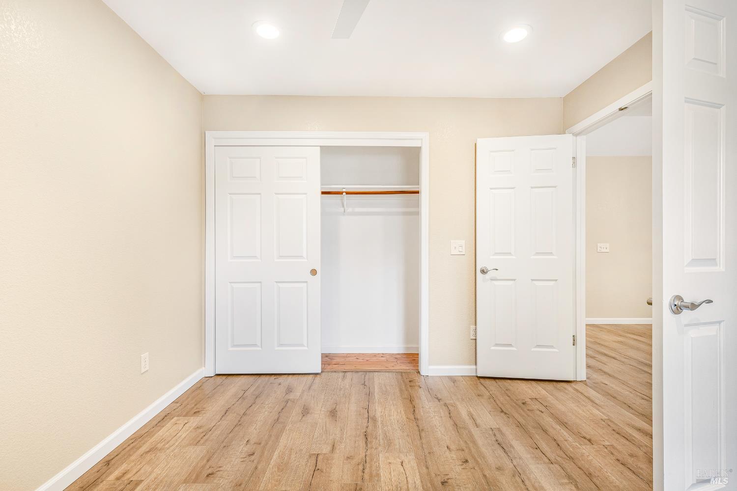 Detail Gallery Image 20 of 62 For 8151 Oakmont Dr, Santa Rosa,  CA 95409 - 3 Beds | 2 Baths