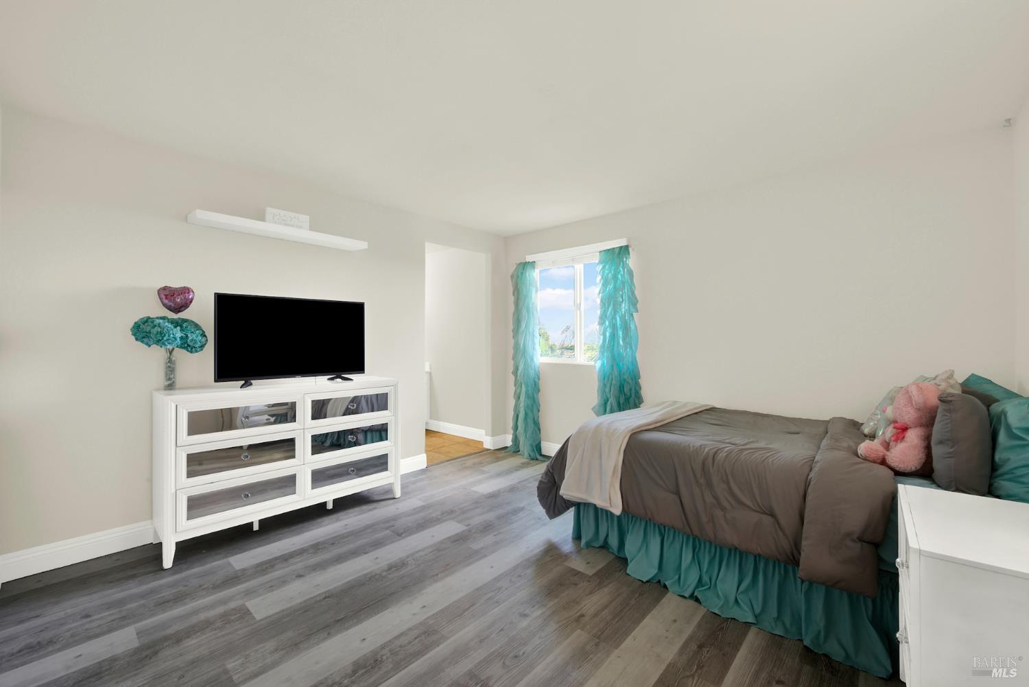 Detail Gallery Image 49 of 82 For 2437 Sanders Ln, Fairfield,  CA 94533 - 5 Beds | 4 Baths