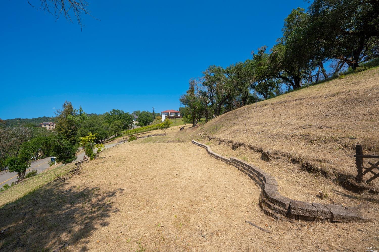 Detail Gallery Image 7 of 30 For 5159 Vista Grande Dr, Santa Rosa,  CA 95403 - – Beds | – Baths