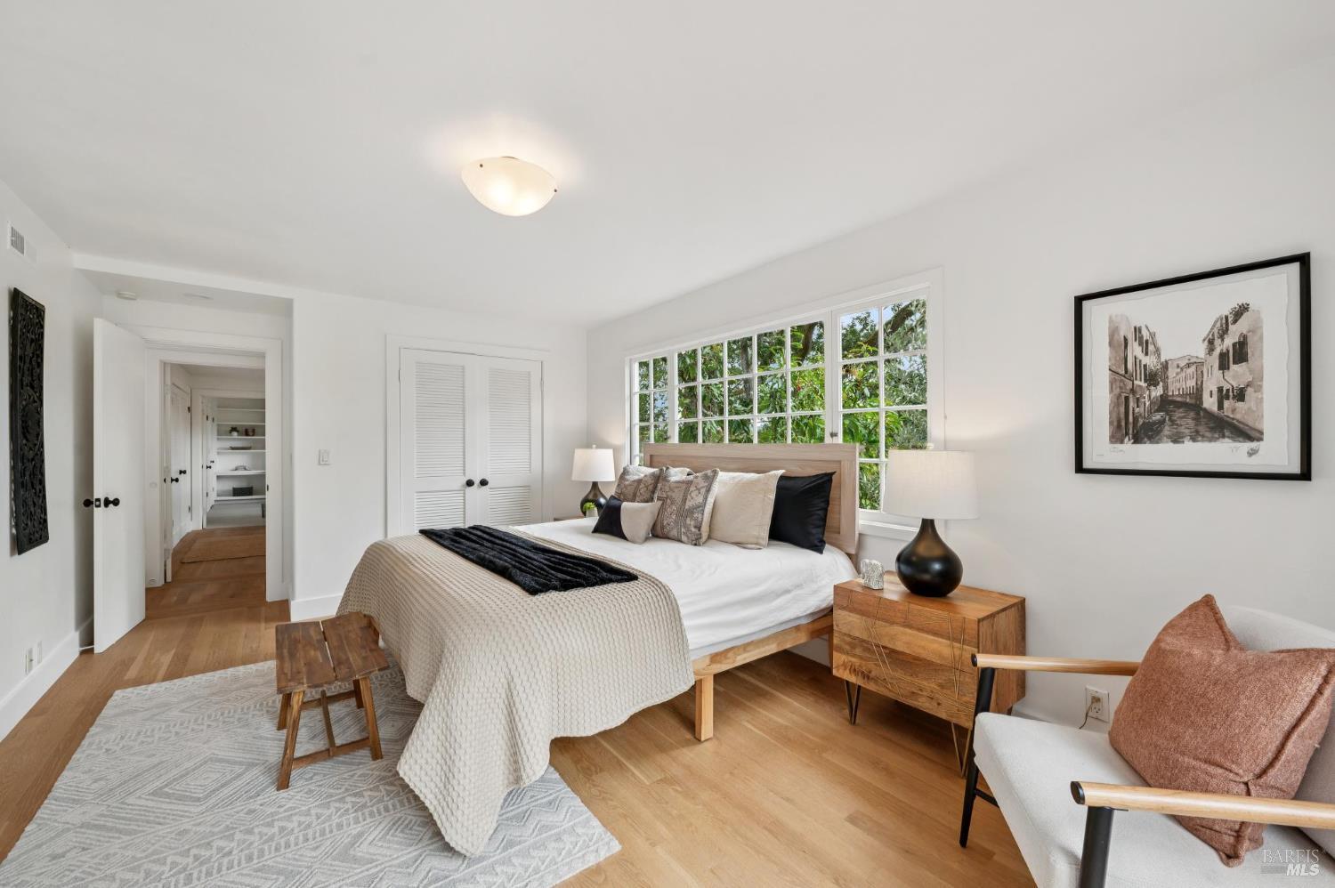 Detail Gallery Image 28 of 78 For 125 Oak Ave, San Anselmo,  CA 94960 - 5 Beds | 2/1 Baths