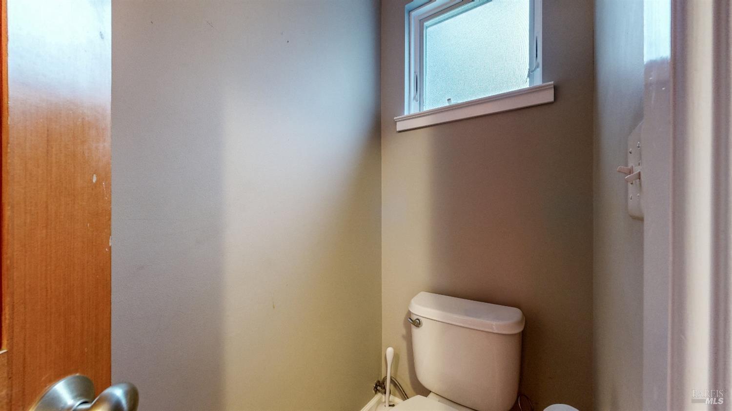 Detail Gallery Image 17 of 52 For 331 Keller St #11,  Petaluma,  CA 94952 - 2 Beds | 2/1 Baths