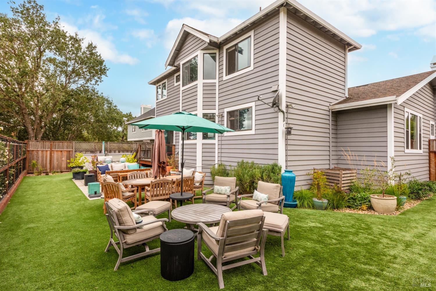 Detail Gallery Image 23 of 35 For 3 Windmill Pl, Novato,  CA 94945 - 4 Beds | 3 Baths