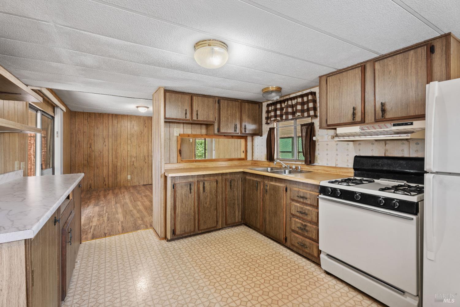 Detail Gallery Image 4 of 15 For 4801 N State St 48, Ukiah,  CA 95482 - 2 Beds | 1 Baths