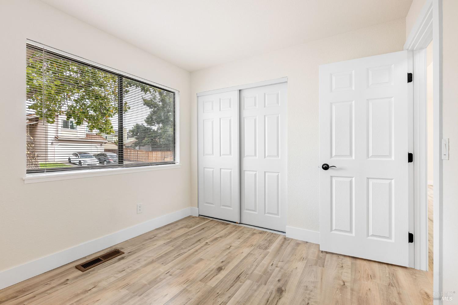 Detail Gallery Image 22 of 38 For 606 Saint Andrews Dr, Vacaville,  CA 95687 - 3 Beds | 1 Baths