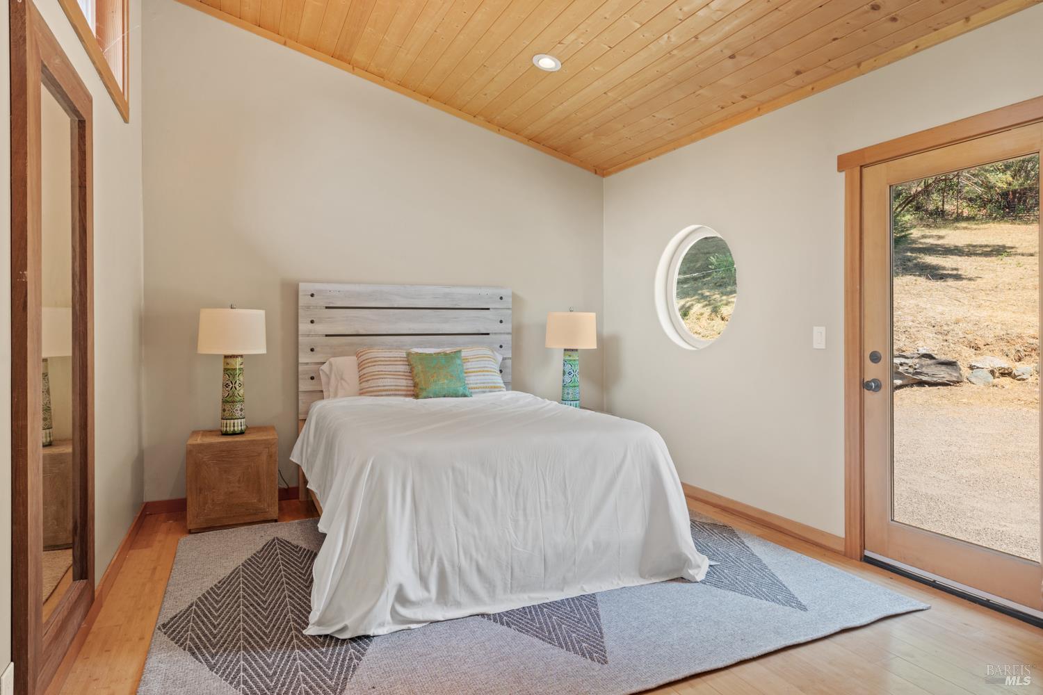 Detail Gallery Image 17 of 37 For 4901 Little Mill Creek Rd, Philo,  CA 95466 - 4 Beds | 2 Baths