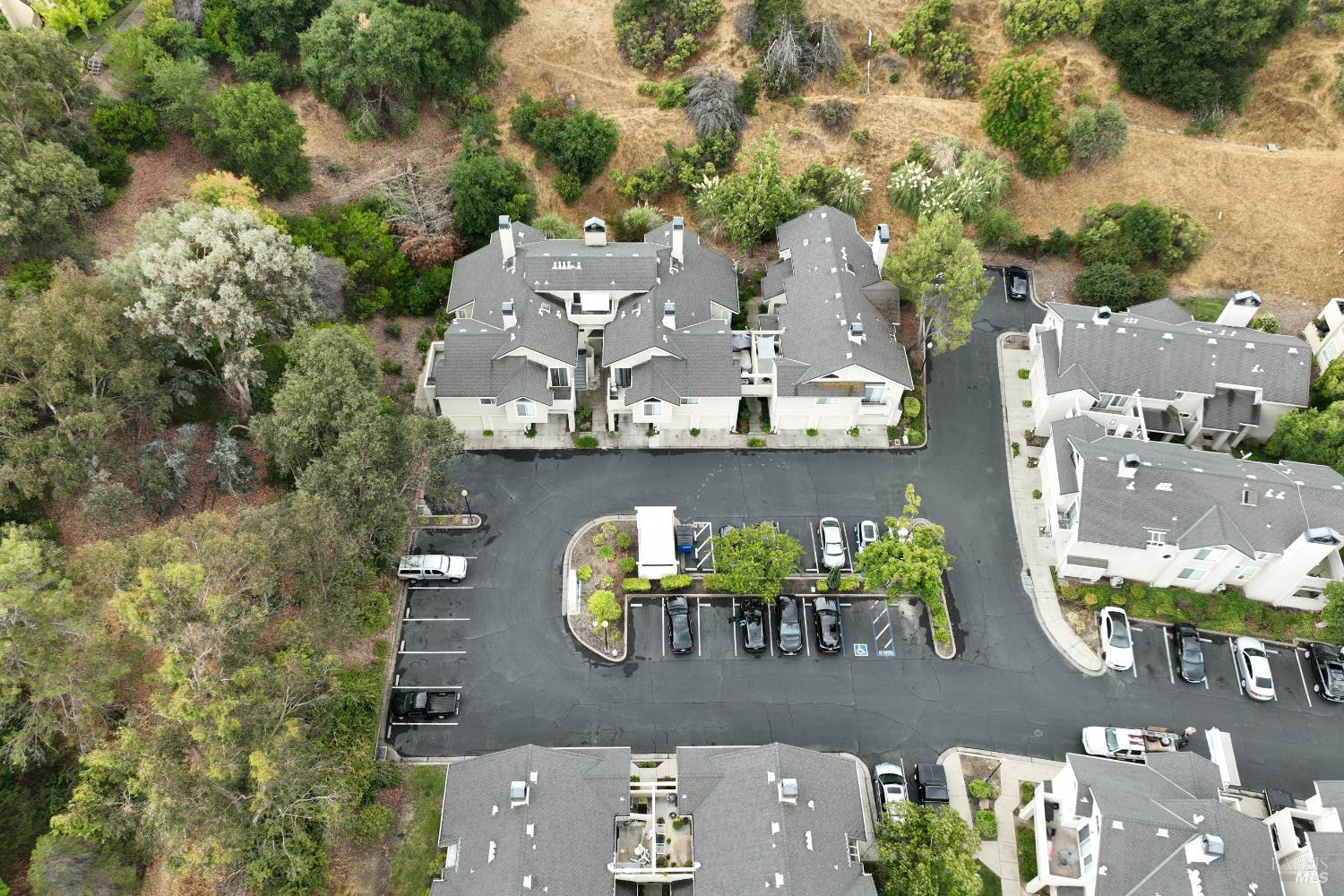 Detail Gallery Image 36 of 41 For 416 Lighthouse Ct, Hercules,  CA 94547 - 2 Beds | 2 Baths