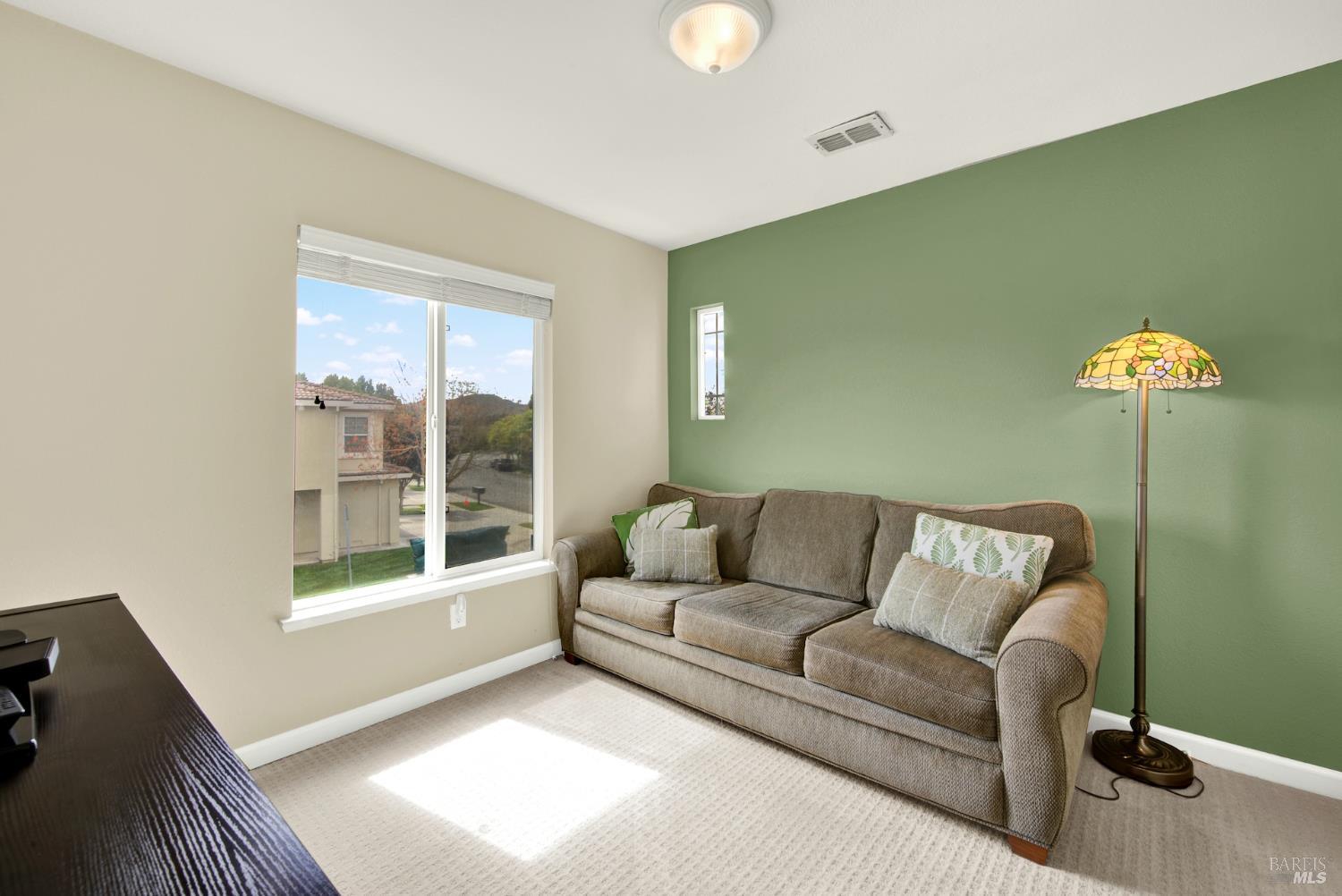 Detail Gallery Image 35 of 56 For 5051 Lakeshore Dr, Fairfield,  CA 94534 - 3 Beds | 2/1 Baths
