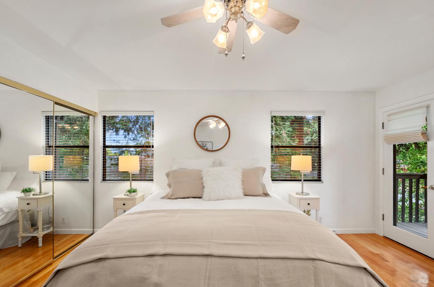 Detail Gallery Image 26 of 33 For 3202 Villa Ln, Napa,  CA 94558 - 2 Beds | 2/1 Baths