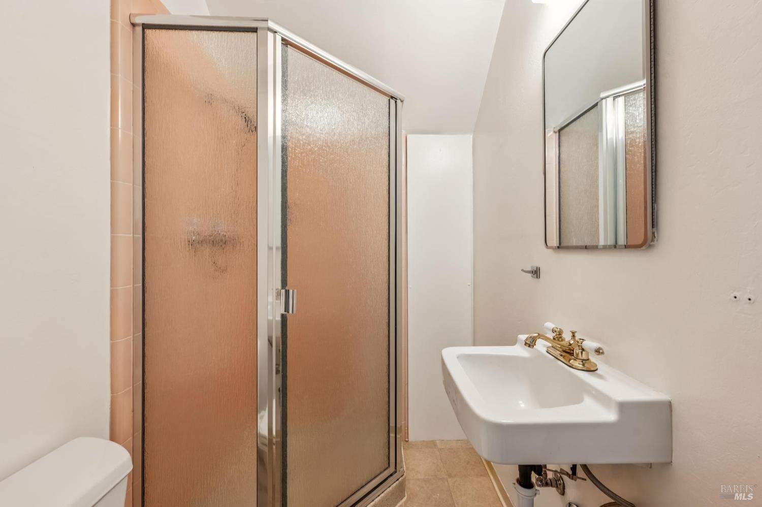 Detail Gallery Image 52 of 68 For 37 Rutherford Ave, San Anselmo,  CA 94960 - 4 Beds | 2 Baths