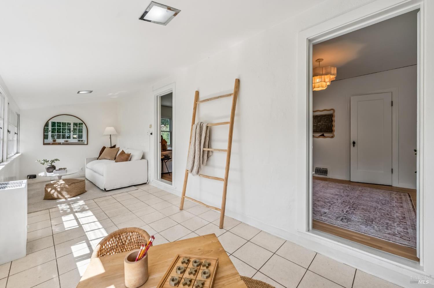 Detail Gallery Image 16 of 68 For 37 Rutherford Ave, San Anselmo,  CA 94960 - 4 Beds | 2 Baths