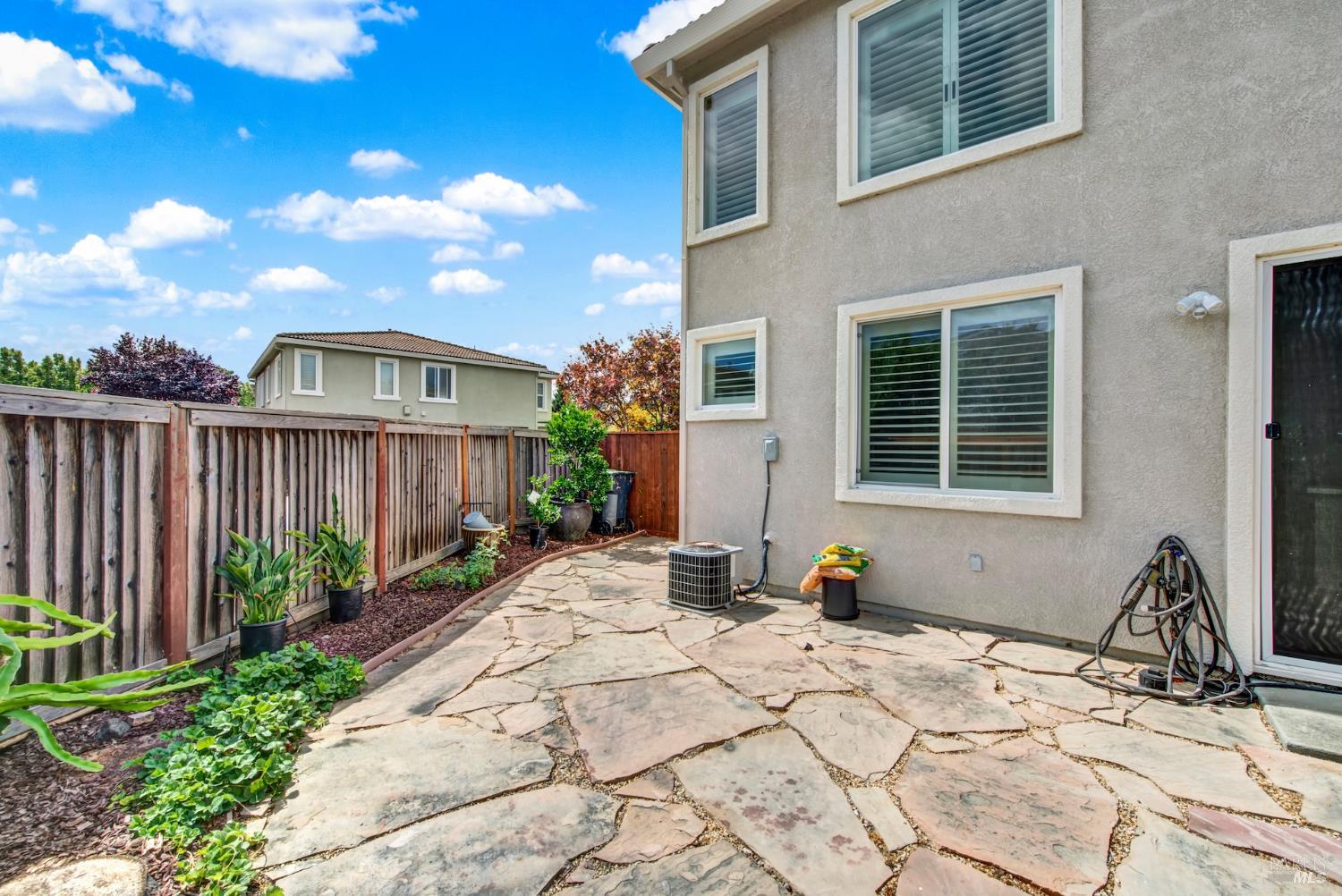 Detail Gallery Image 41 of 56 For 5051 Lakeshore Dr, Fairfield,  CA 94534 - 3 Beds | 2/1 Baths