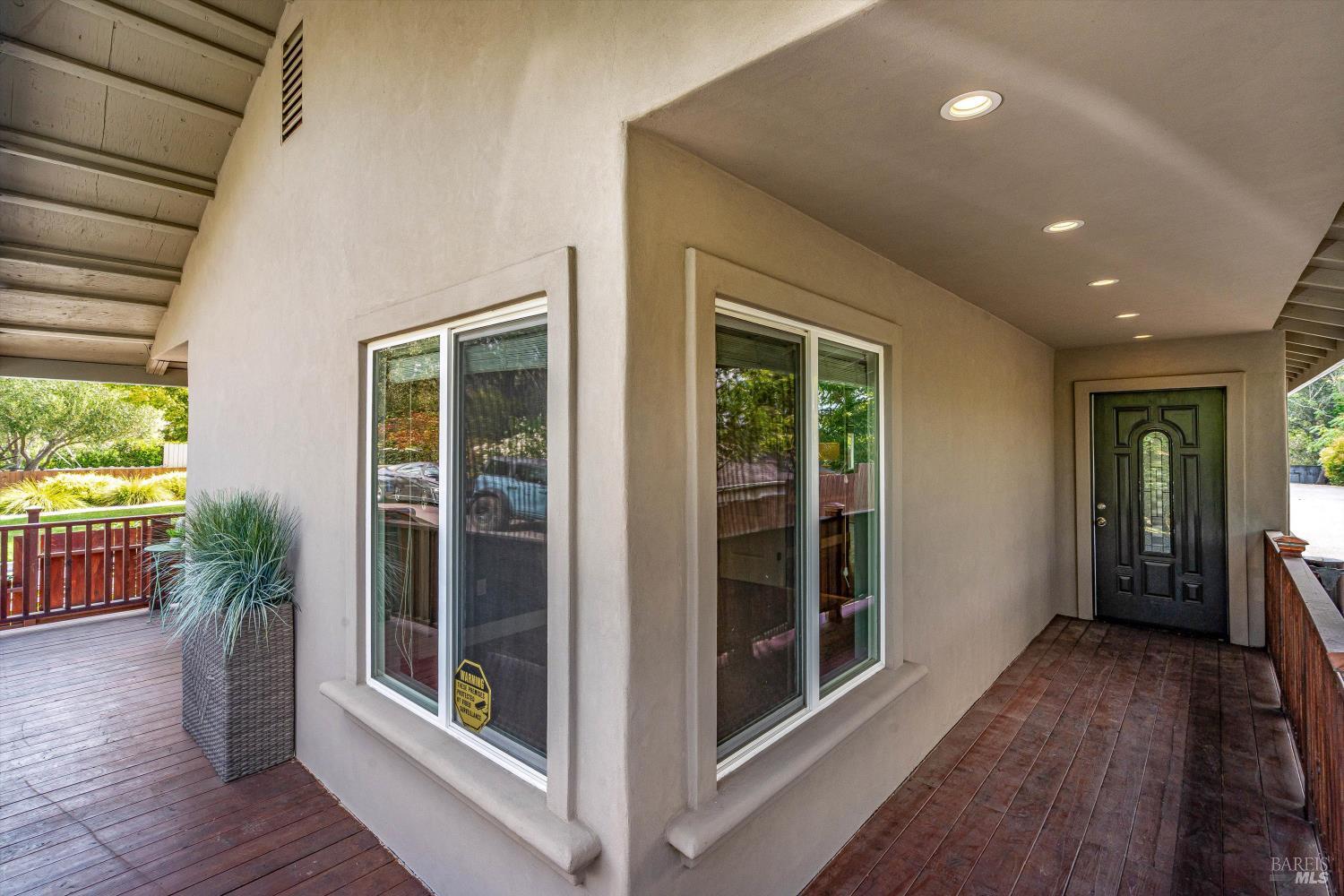 Detail Gallery Image 4 of 56 For 15 Julian Ave, Napa,  CA 94559 - 4 Beds | 2 Baths