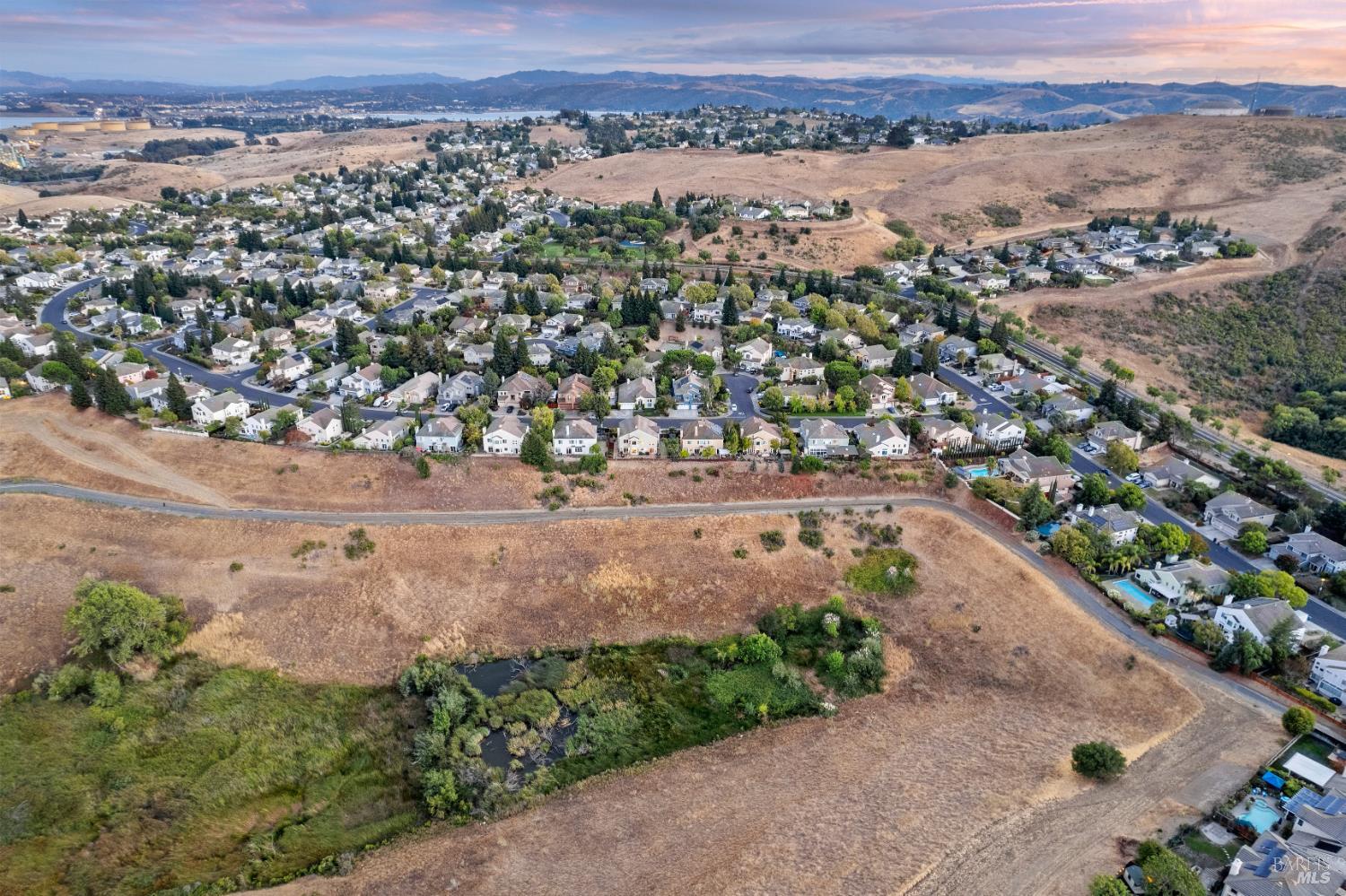 Detail Gallery Image 60 of 65 For 483 Panorama Dr, Benicia,  CA 94510 - 5 Beds | 3 Baths