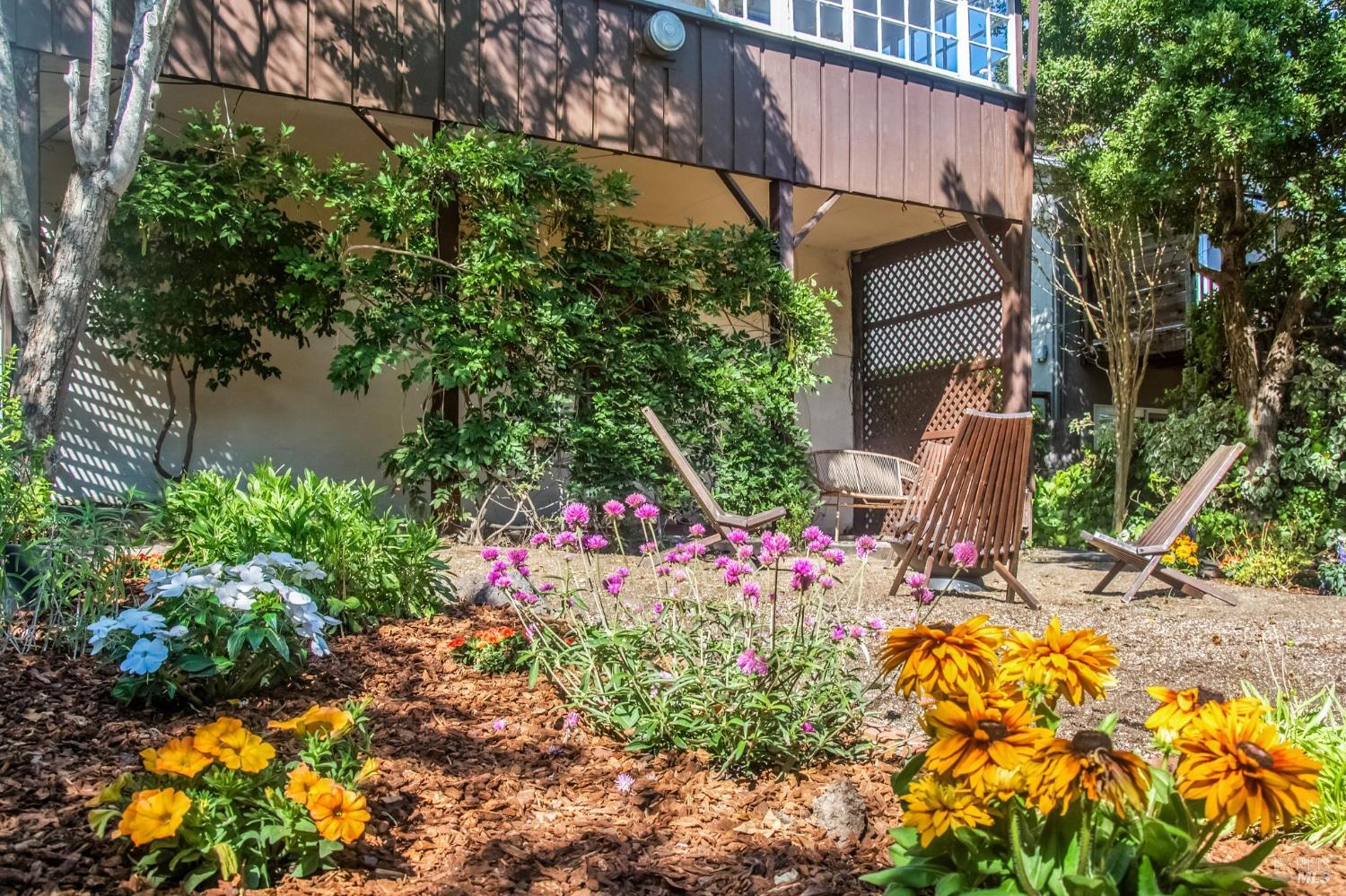 Detail Gallery Image 61 of 68 For 37 Rutherford Ave, San Anselmo,  CA 94960 - 4 Beds | 2 Baths