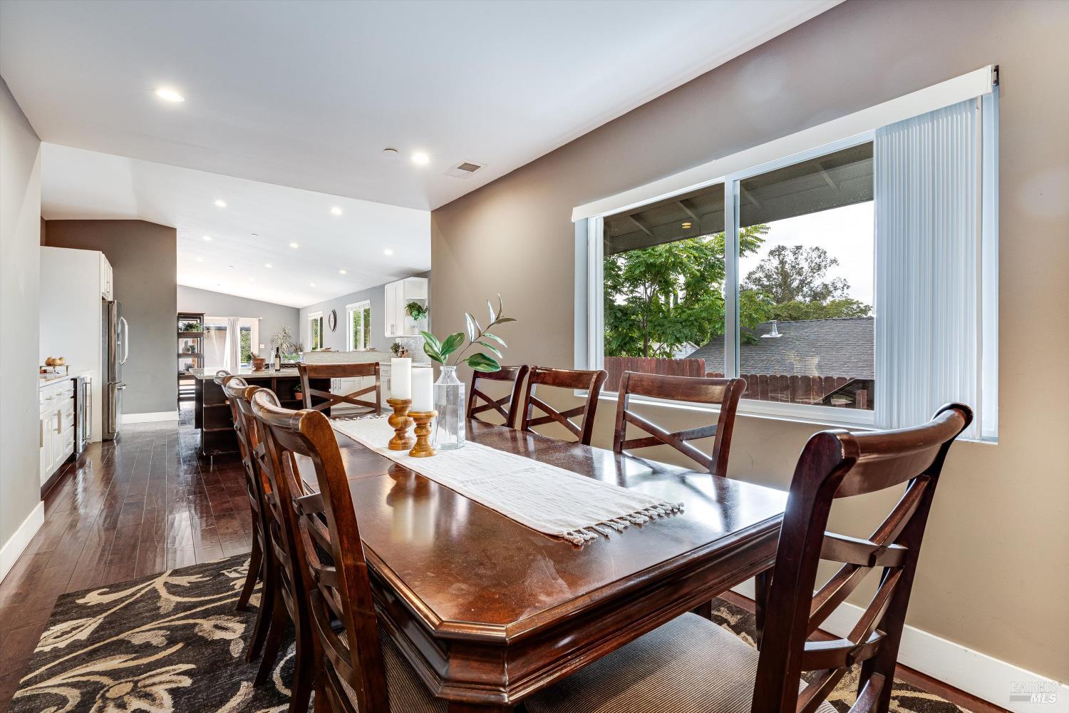 Detail Gallery Image 11 of 56 For 15 Julian Ave, Napa,  CA 94559 - 4 Beds | 2 Baths