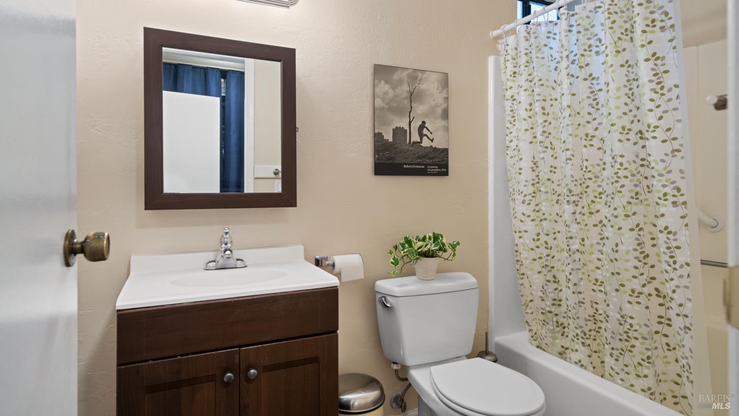 Detail Gallery Image 43 of 61 For 1453 E 4th St, Benicia,  CA 94510 - 4 Beds | 3 Baths