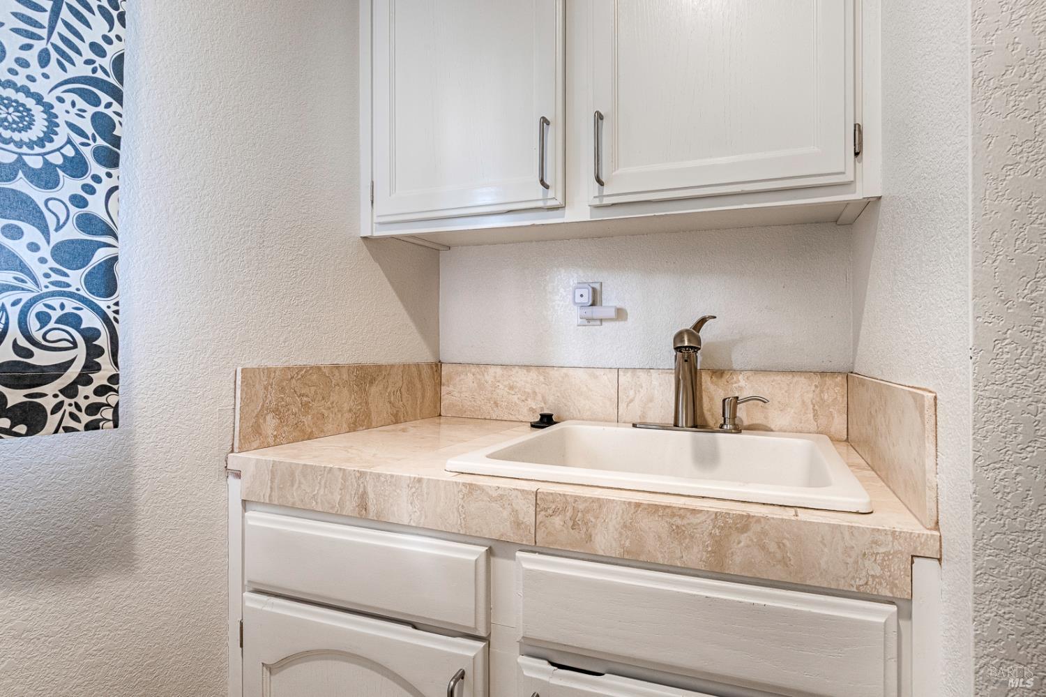 Detail Gallery Image 34 of 62 For 8151 Oakmont Dr, Santa Rosa,  CA 95409 - 3 Beds | 2 Baths