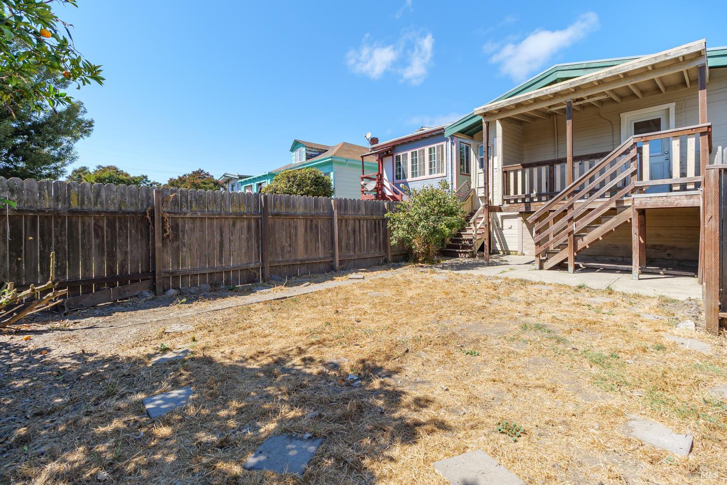 Detail Gallery Image 18 of 19 For 1222 Chanslor Ave, Richmond,  CA 94801 - 2 Beds | 1 Baths