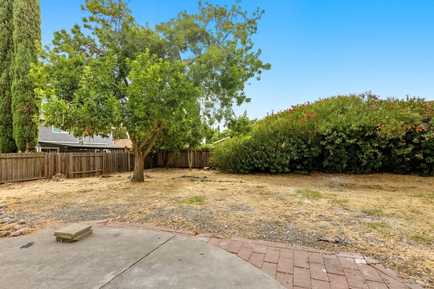 Detail Gallery Image 27 of 38 For 606 Saint Andrews Dr, Vacaville,  CA 95687 - 3 Beds | 1 Baths