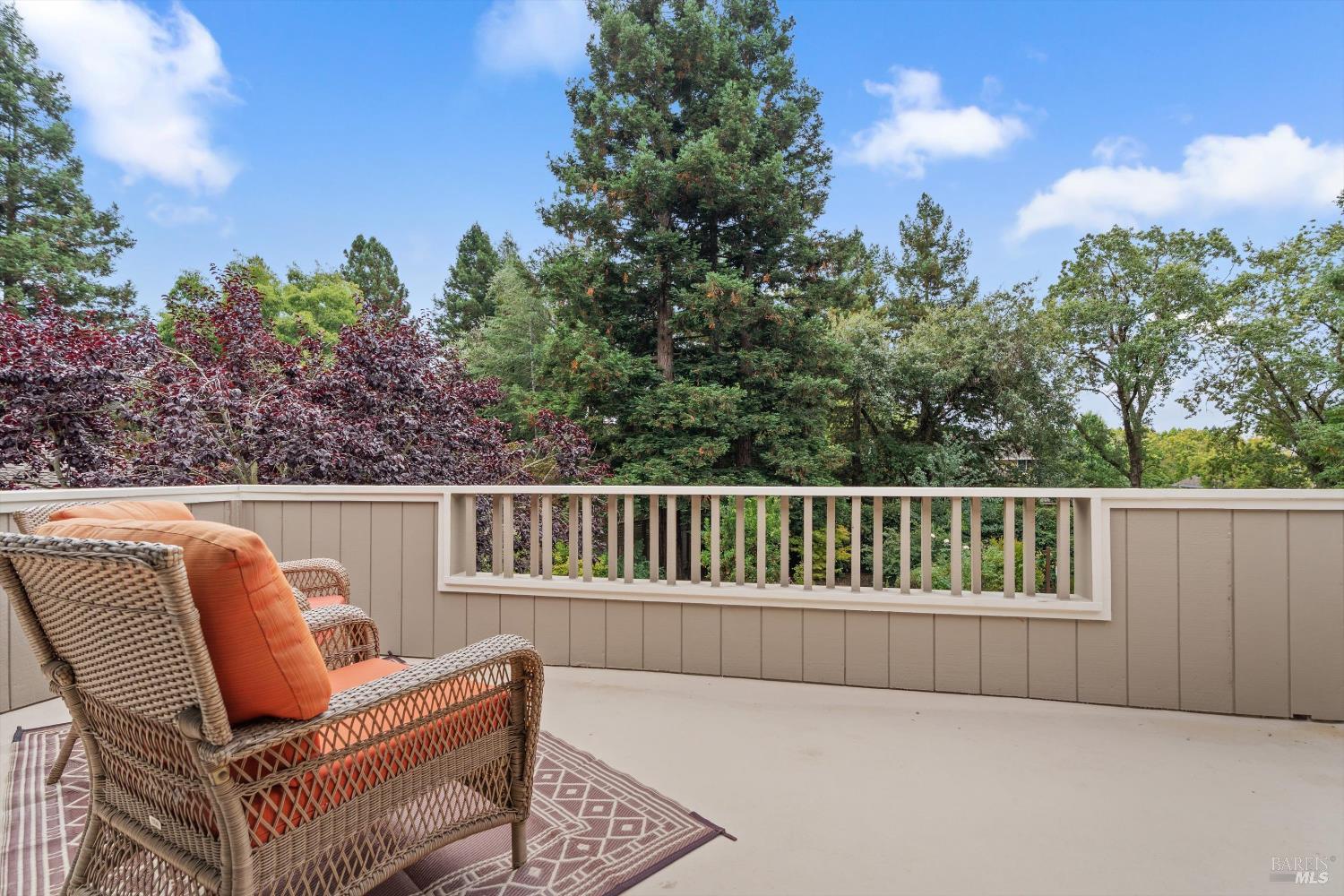 Detail Gallery Image 16 of 30 For 426 Secretariat Ct, Santa Rosa,  CA 95401 - 4 Beds | 2/1 Baths
