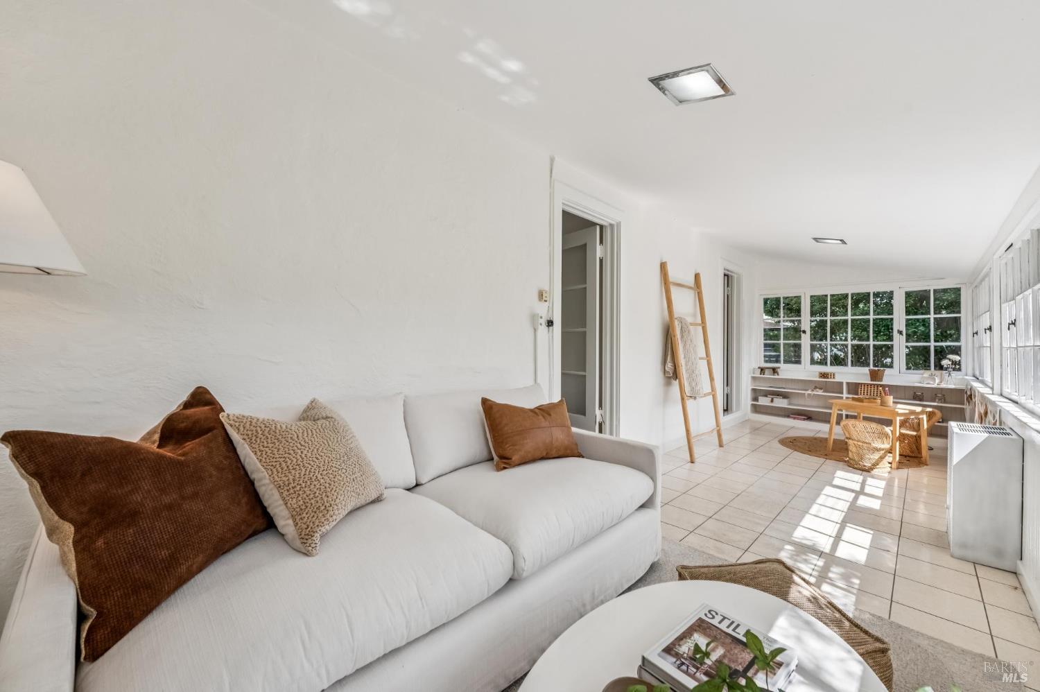 Detail Gallery Image 43 of 68 For 37 Rutherford Ave, San Anselmo,  CA 94960 - 4 Beds | 2 Baths