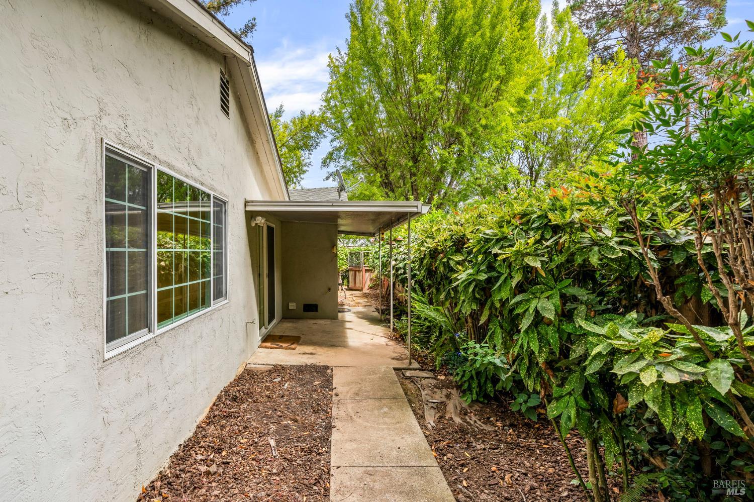 Detail Gallery Image 25 of 34 For 3173 Kingston Ave, Napa,  CA 94559 - 3 Beds | 1 Baths