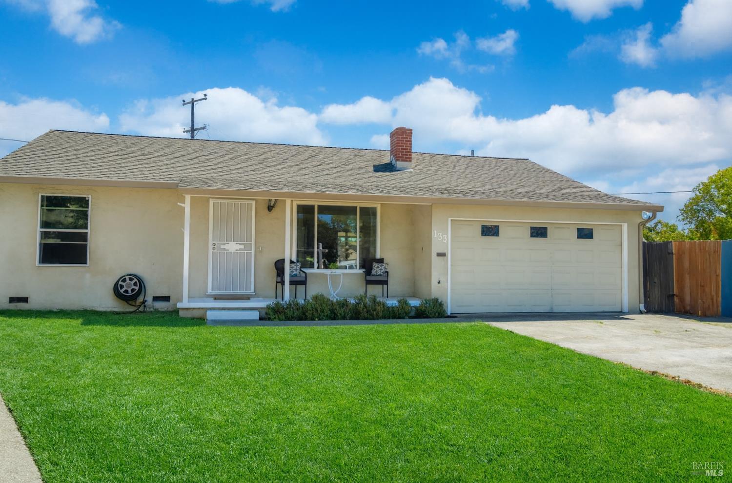 Detail Gallery Image 6 of 32 For 133 Patrick Ct, Vallejo,  CA 94591 - 3 Beds | 2 Baths
