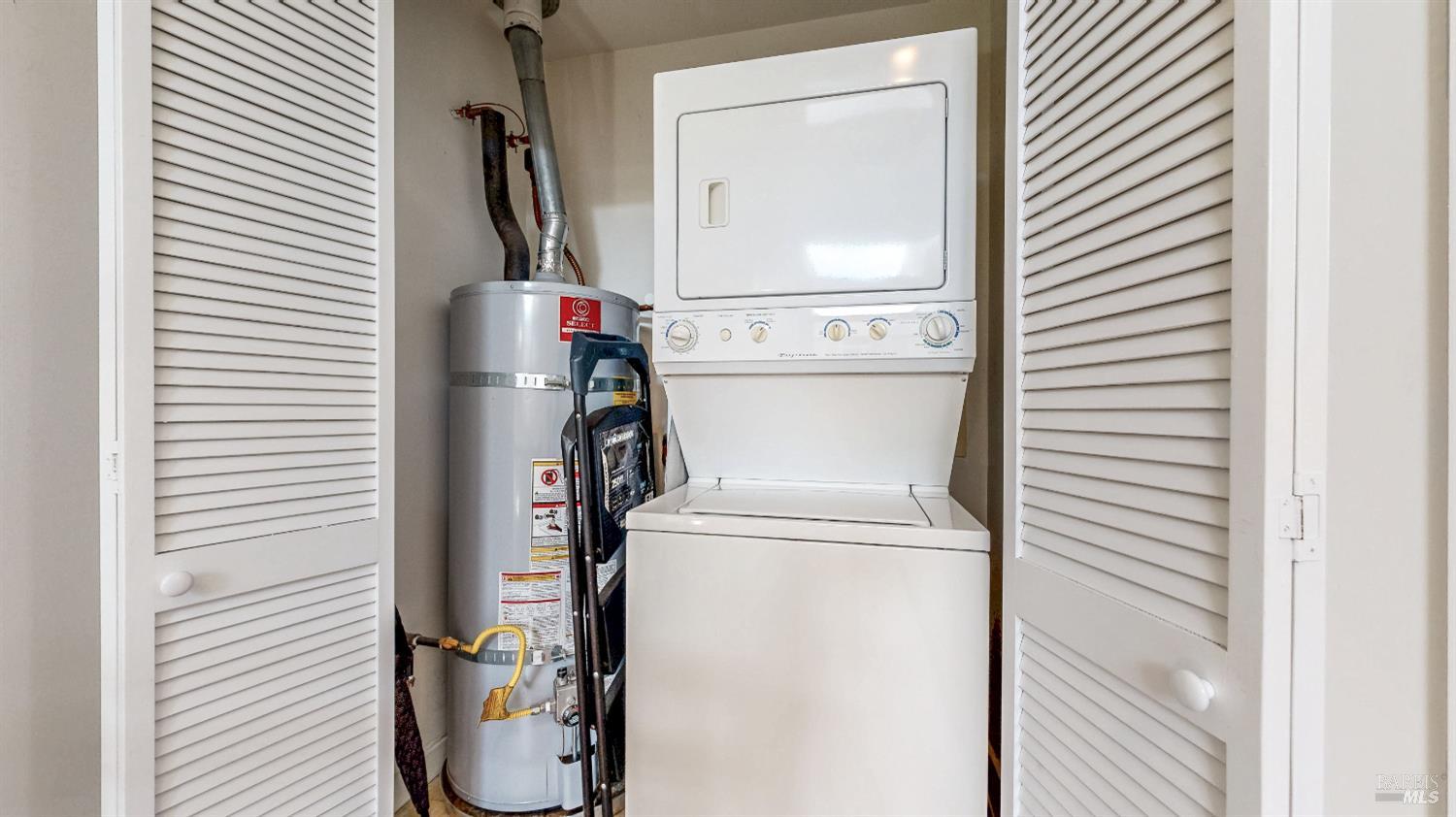 Detail Gallery Image 25 of 52 For 331 Keller St #11,  Petaluma,  CA 94952 - 2 Beds | 2/1 Baths