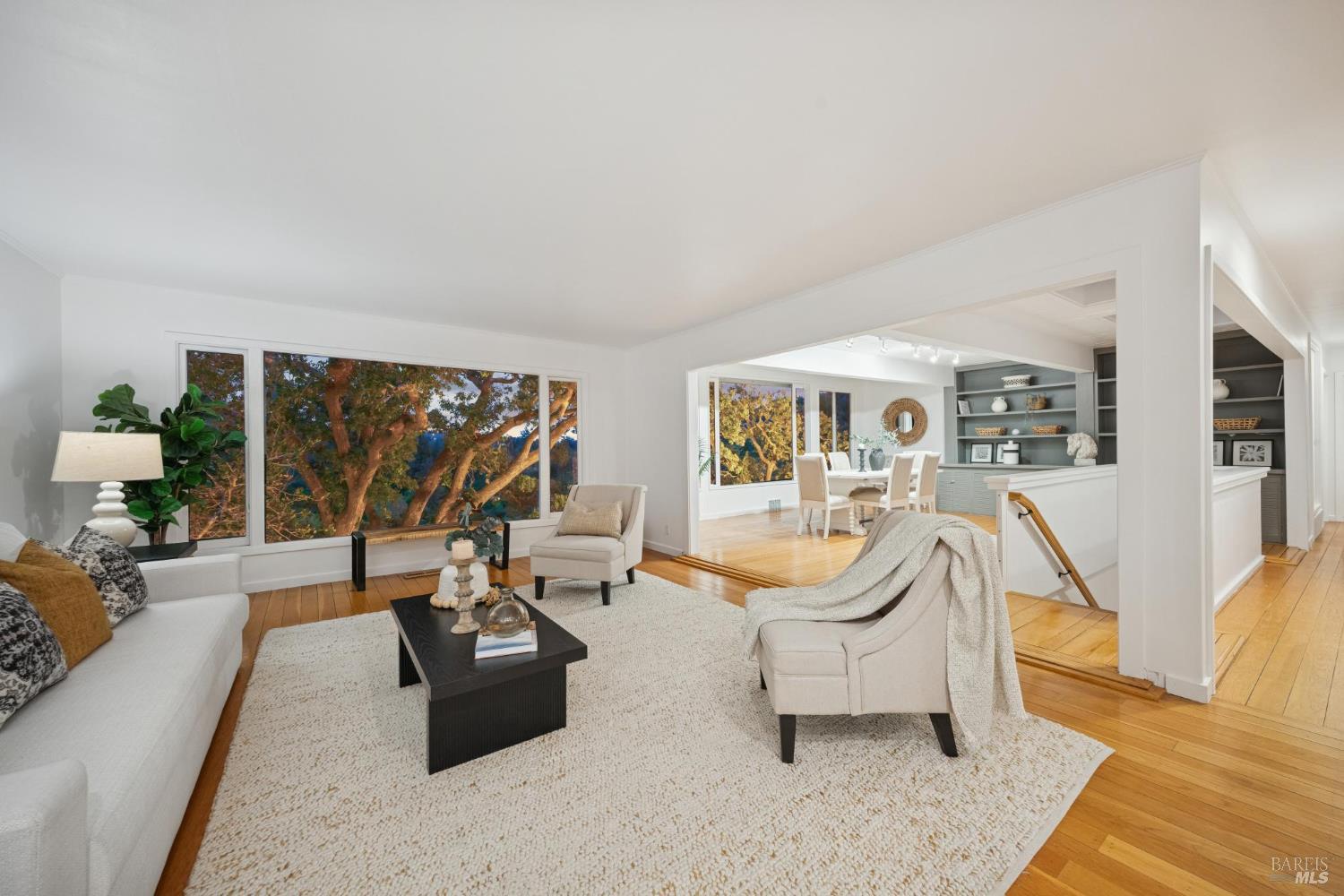 Detail Gallery Image 66 of 78 For 125 Oak Ave, San Anselmo,  CA 94960 - 5 Beds | 2/1 Baths