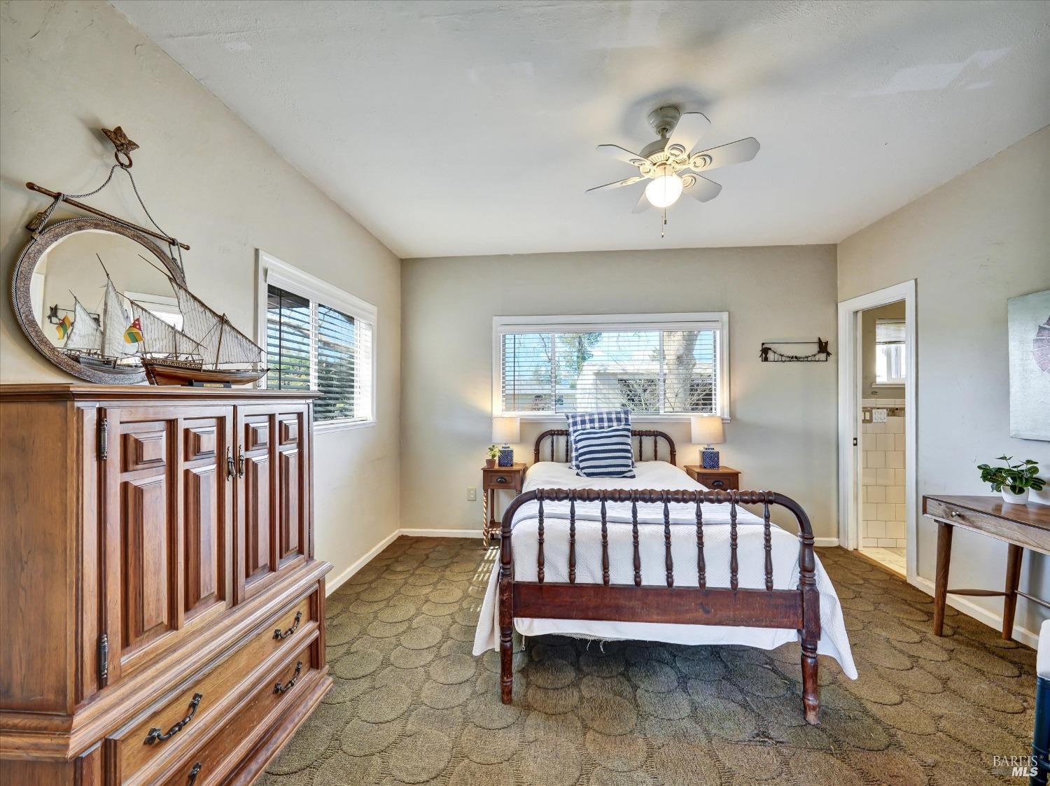 Detail Gallery Image 20 of 52 For 2060 Hagen Rd, Napa,  CA 94558 - 3 Beds | 2 Baths