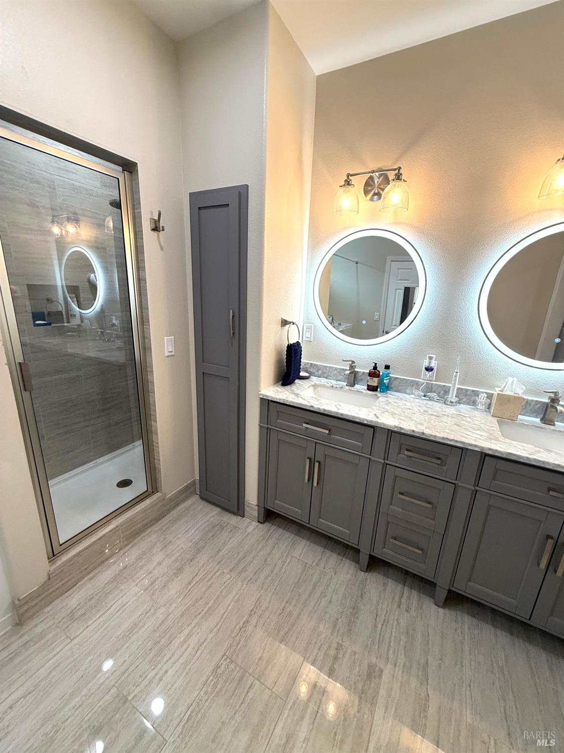 Detail Gallery Image 23 of 73 For 11921 Lakeshore Dr, Clearlake,  CA 95422 - 3 Beds | 2 Baths
