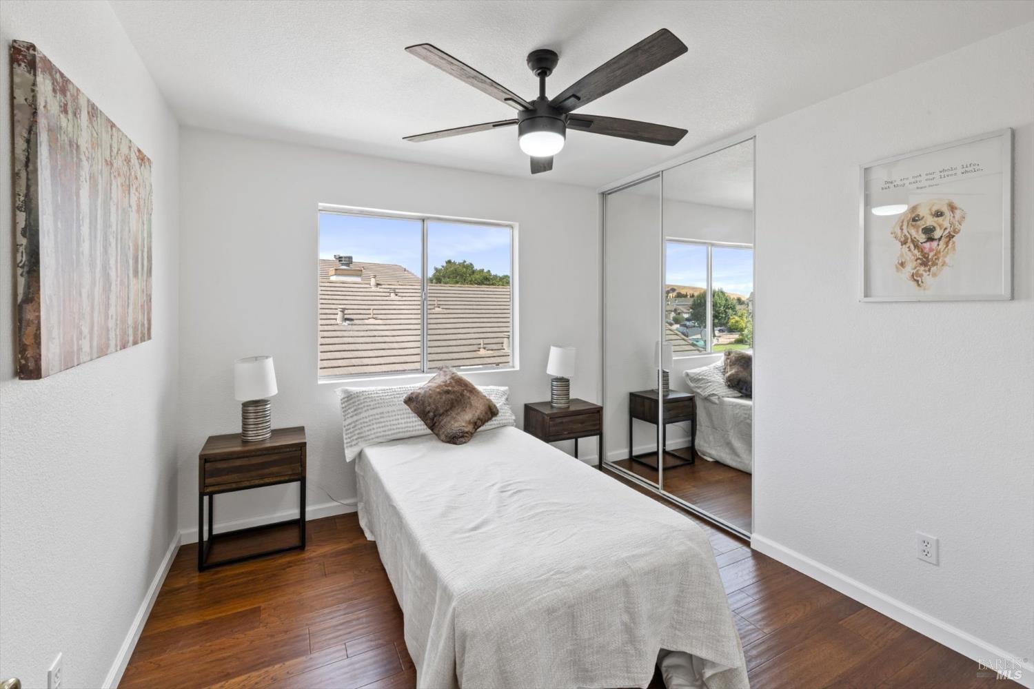Detail Gallery Image 23 of 49 For 925 Cloverbrook Cir, Vacaville,  CA 95687 - 4 Beds | 3 Baths