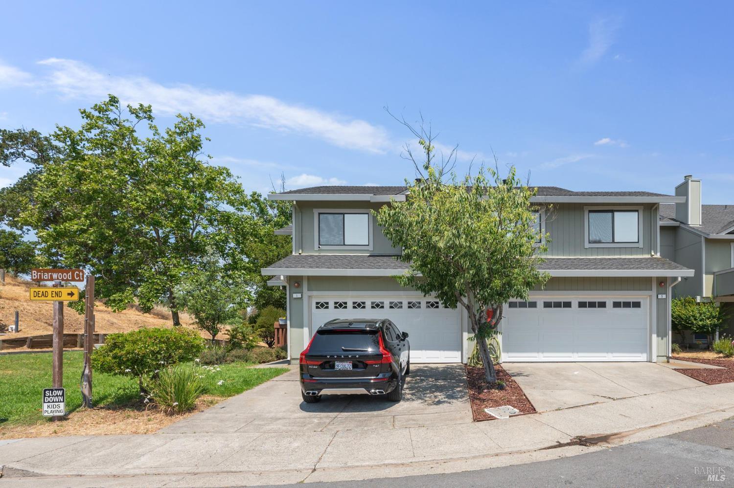 Detail Gallery Image 2 of 29 For 5 Briarwood Ct, Novato,  CA 94947 - 3 Beds | 2/1 Baths