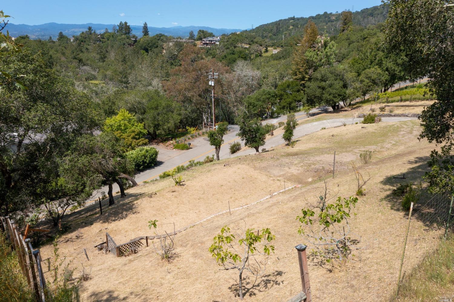 Detail Gallery Image 11 of 30 For 5159 Vista Grande Dr, Santa Rosa,  CA 95403 - – Beds | – Baths